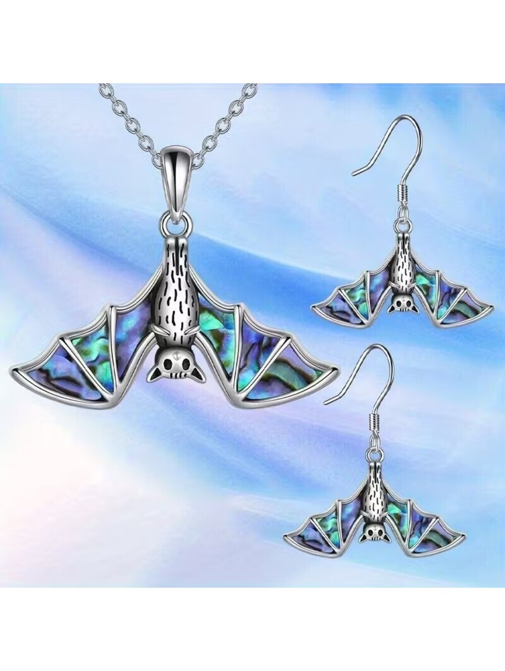 VAMPIRE BAT PENDANT NECKLACE goth gothic occult costume jewelry